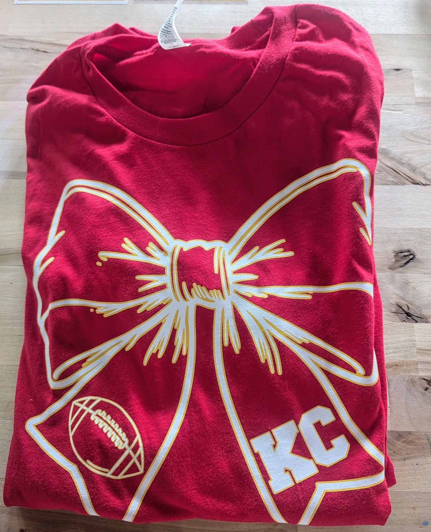 KC Bow Graphic Tee - Red