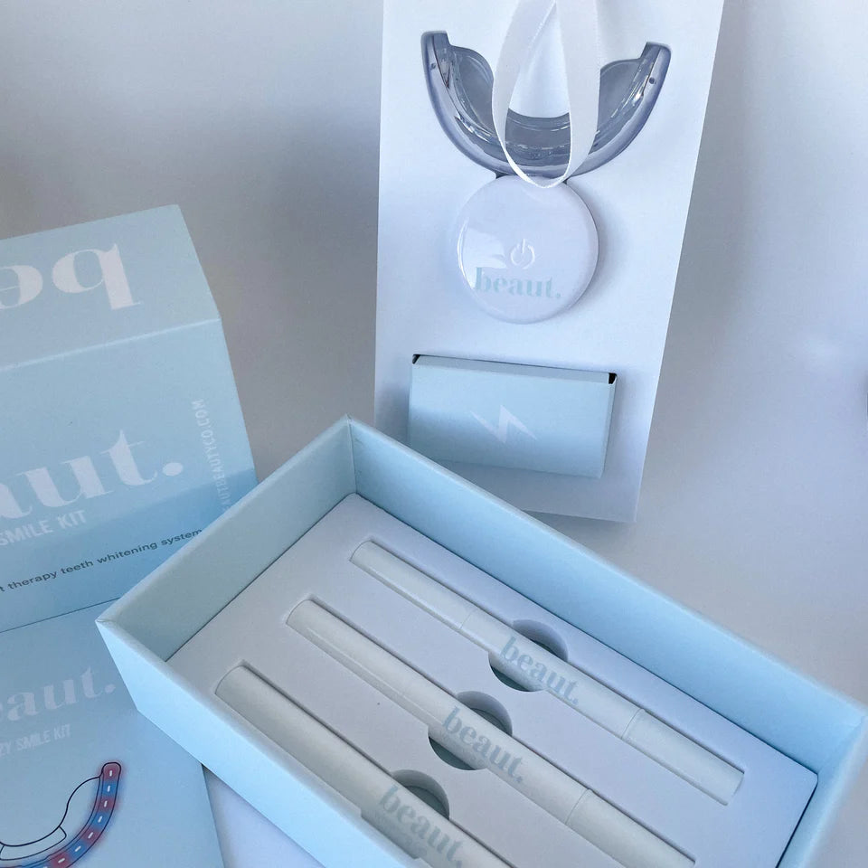 Cozy Smile Teeth Whitening Kit by Beaut