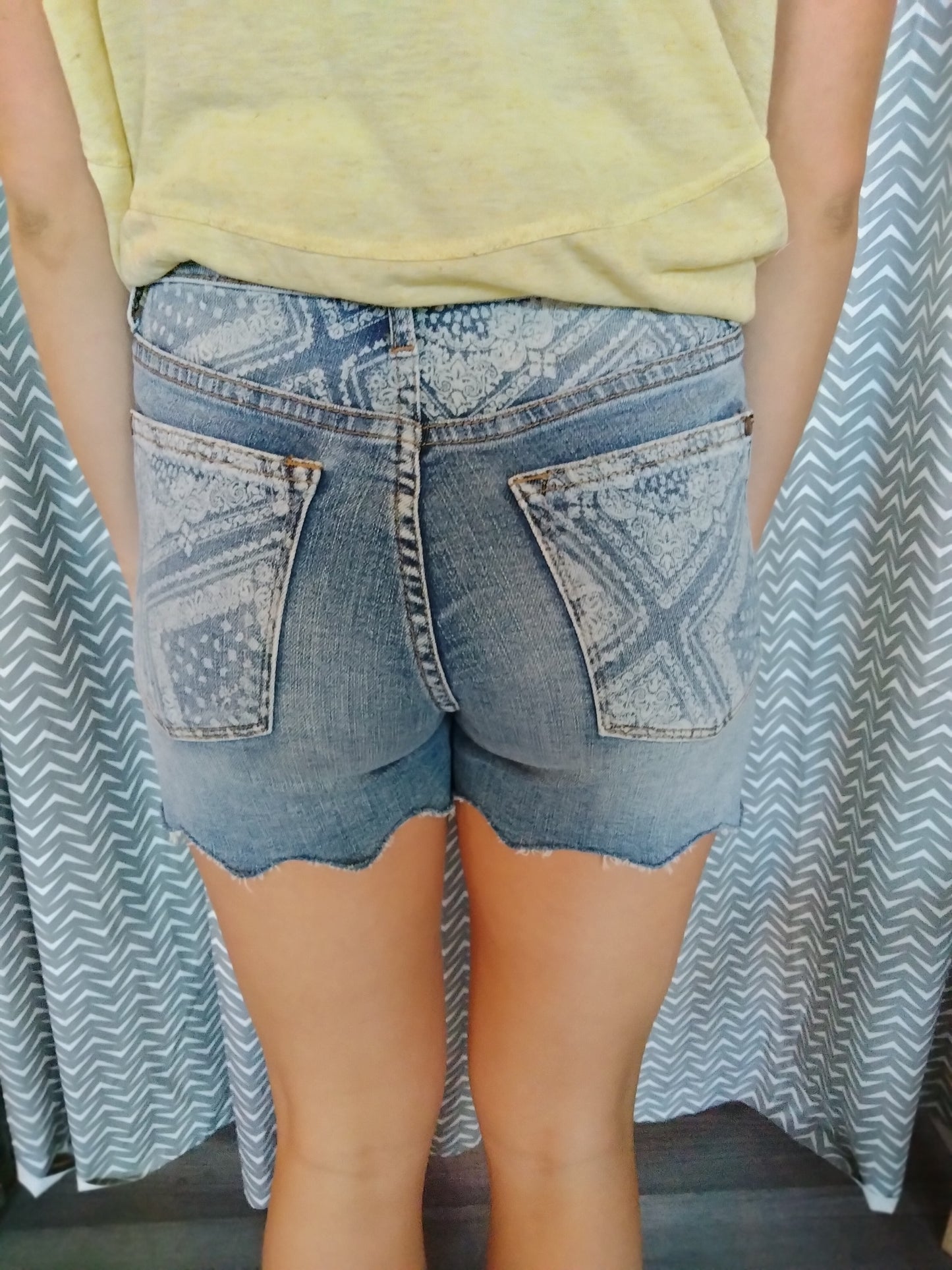 Judy Blue Pattern Pocket Shorts