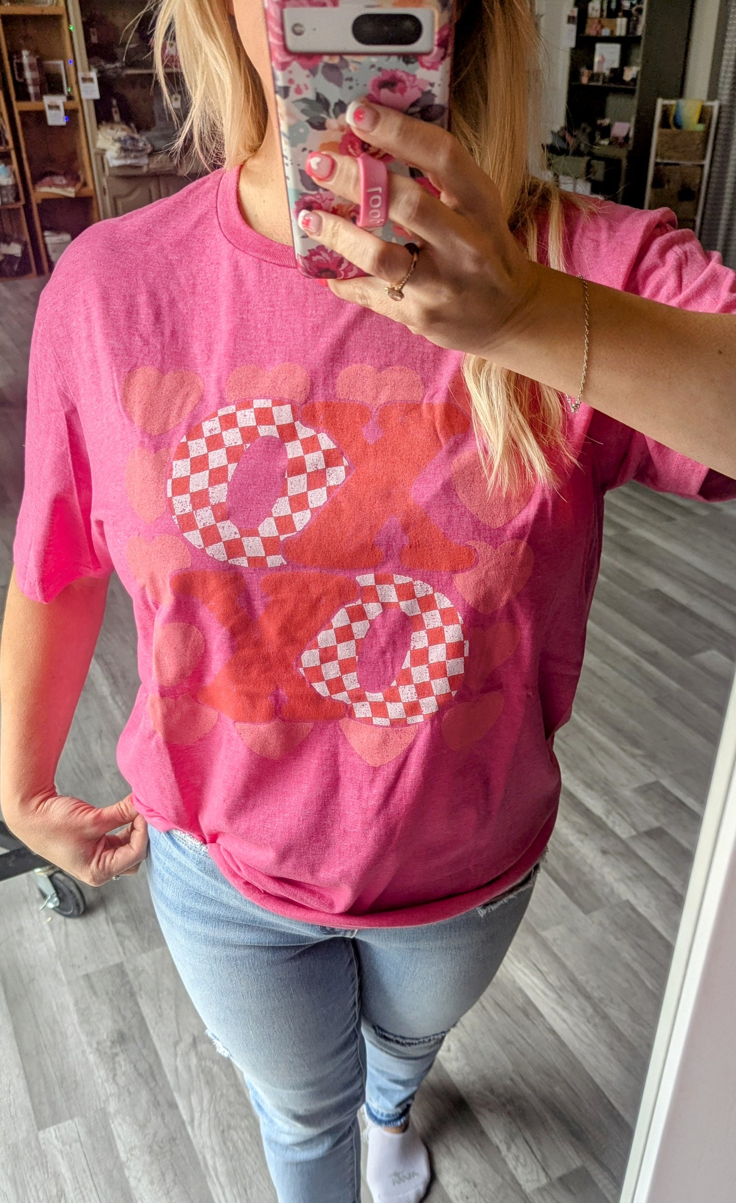 XOXO Checkered Hearts Graphic Tee