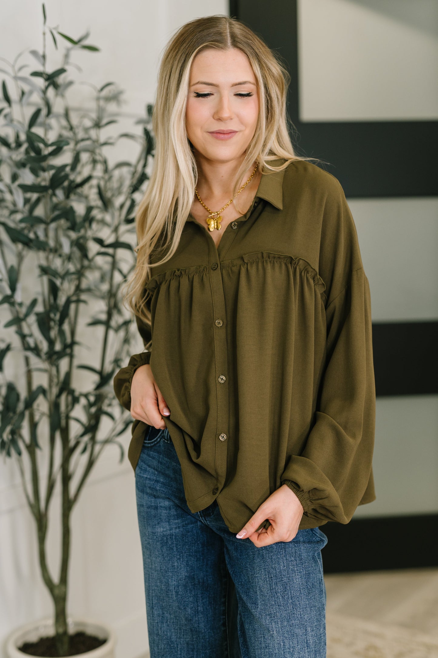 She's Got A Way Button Down Blouse