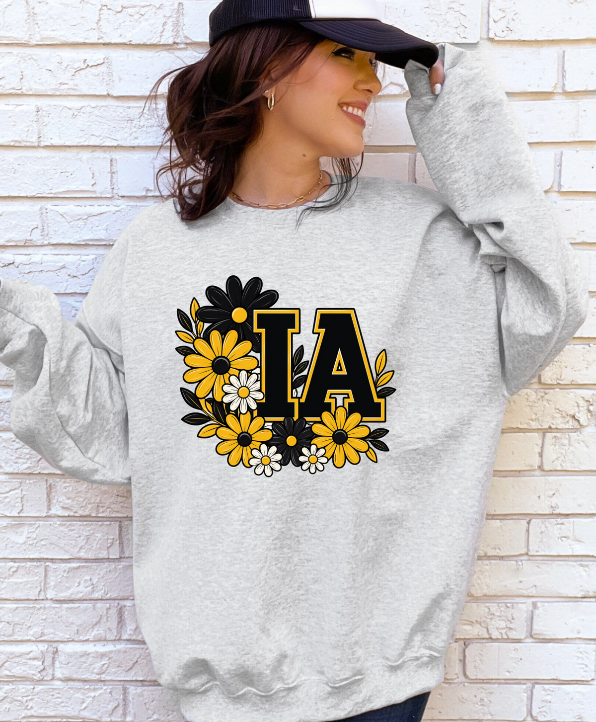 IA Floral Iowa Graphic Crewneck Sweatshirt