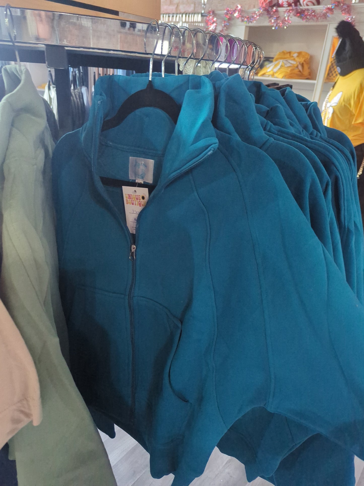 Ava Full Zip